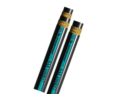 SAE100R17 high-pressure steel wire braided rubber hose